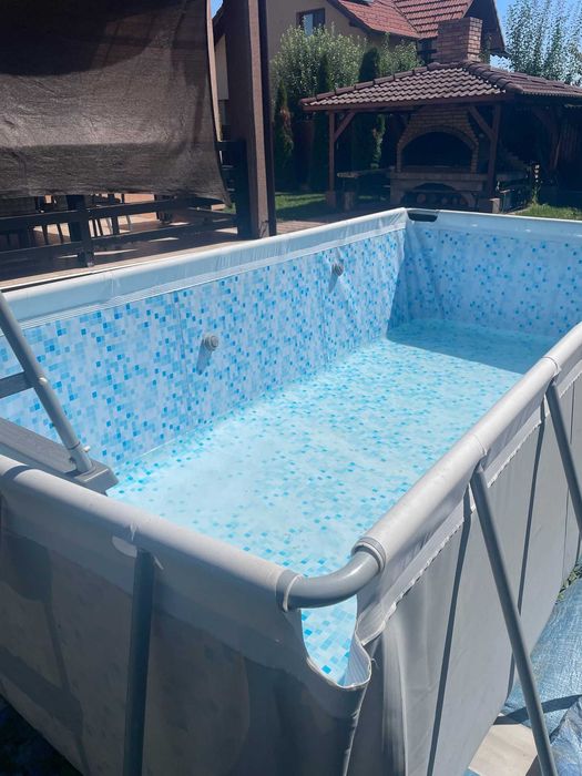 Piscină cadru metalic mare, stare foarte bună – ideală pentru familie