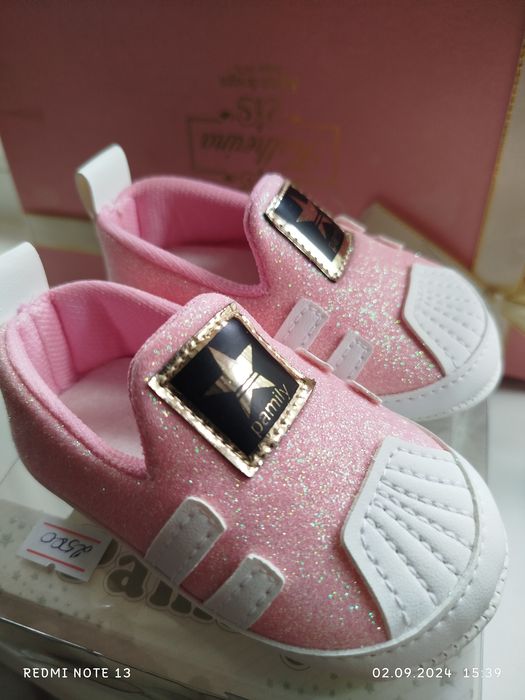 Продам новые детские пинетки