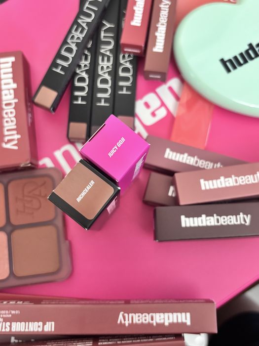 Huda Beauty грим