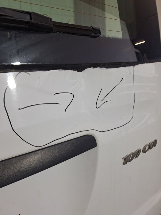 Haion Usa spate Mercedes Vito cu sticla luneta W639 An 2005-2014