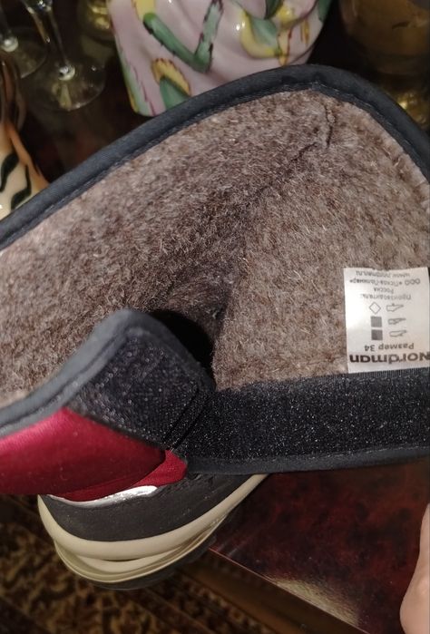 Фирменные сапожки 35 и 37 размеры