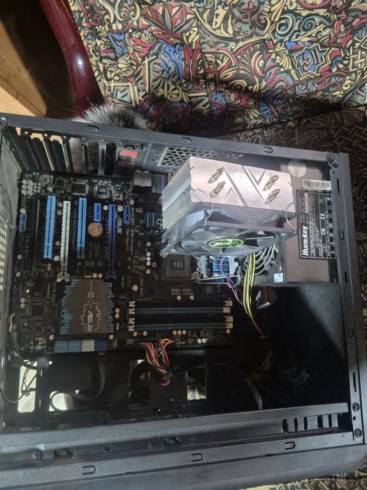 Компьютер в сборе и по отдельности