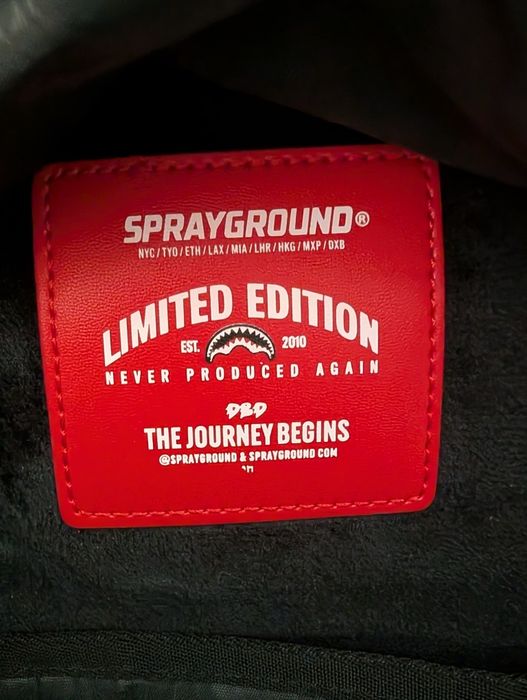 Продам рюкзак Sprayground