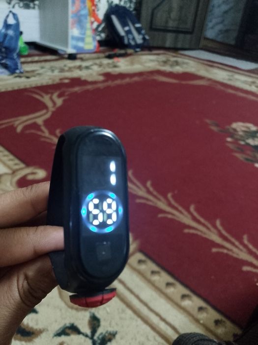 Часы детские бу цена 30 минг