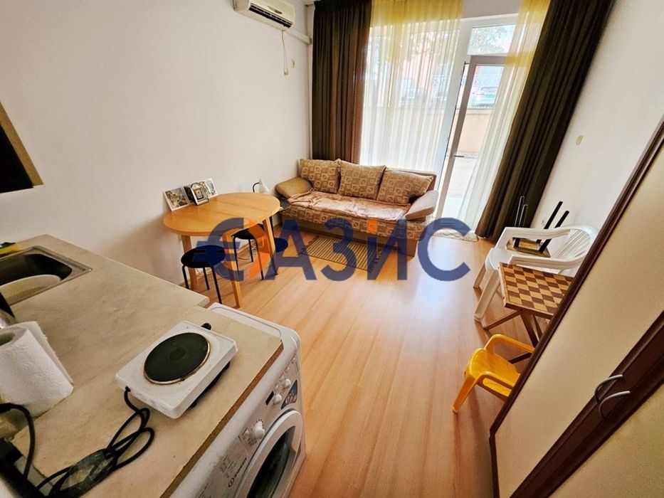 Продава се Едностаен апартамент в к.к. Слънчев бряг - 28 кв.м за 674 €/кв.м - Снимка #2