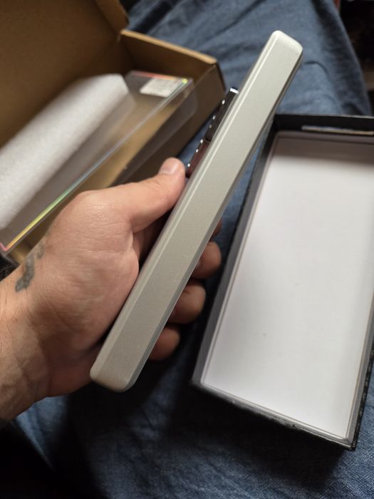 Продам чехол на Samsung fold 6