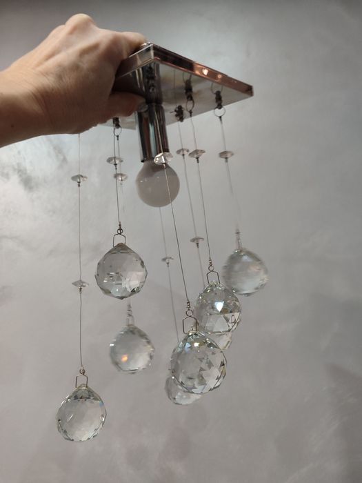 Полилей от стъклени топчета