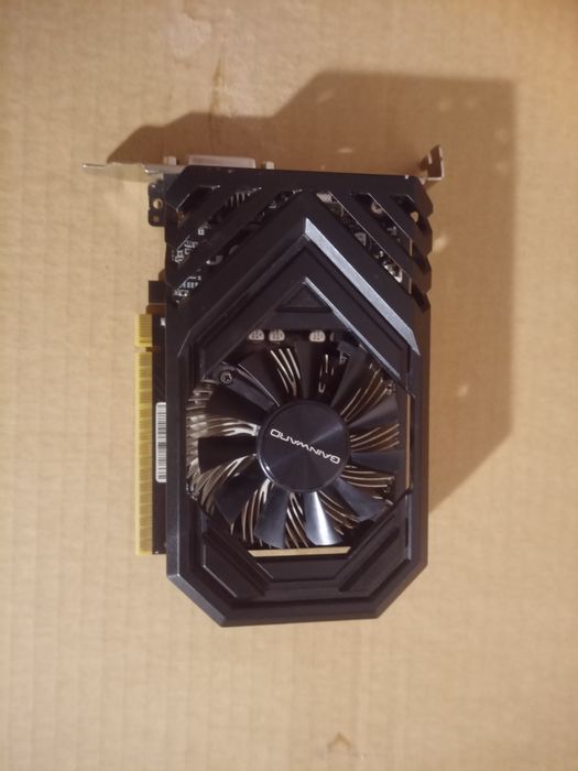 Vand placa video gtx 1650 4gb Gainwand Pegasus