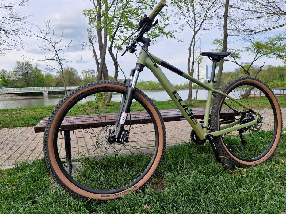 Bicicleta CUBE Aim Race 29