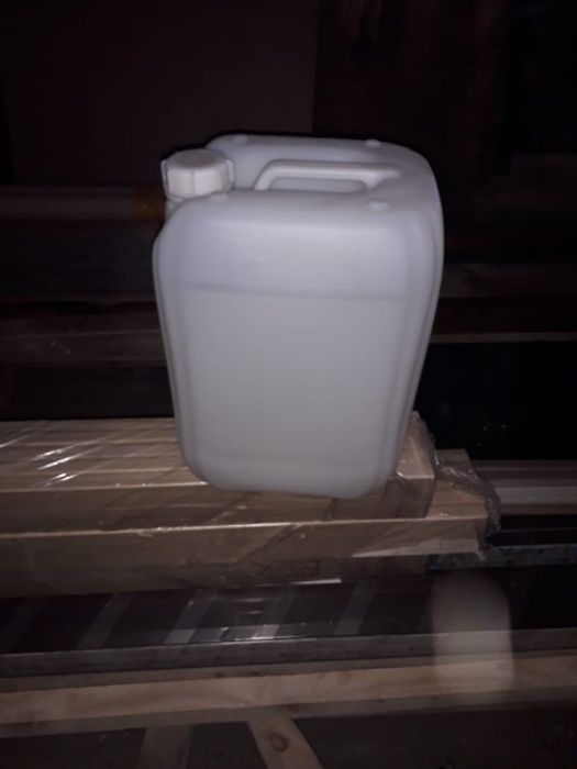 продам пластиковые канистры