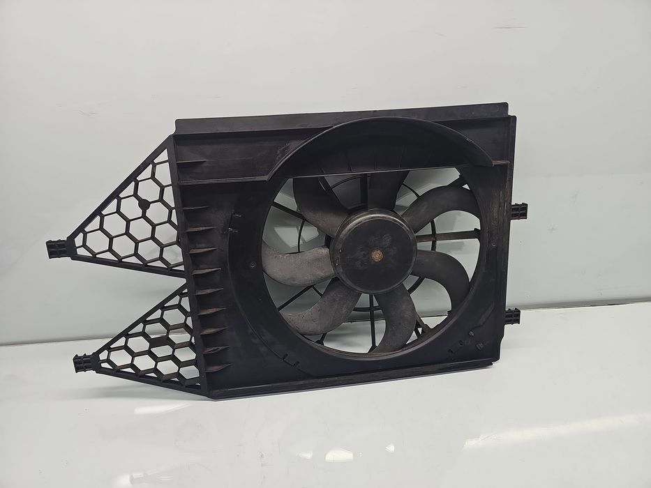 Electroventilator Volkswagen Polo (6R) [Fabr 2009-2016] 6RS121207 1.2