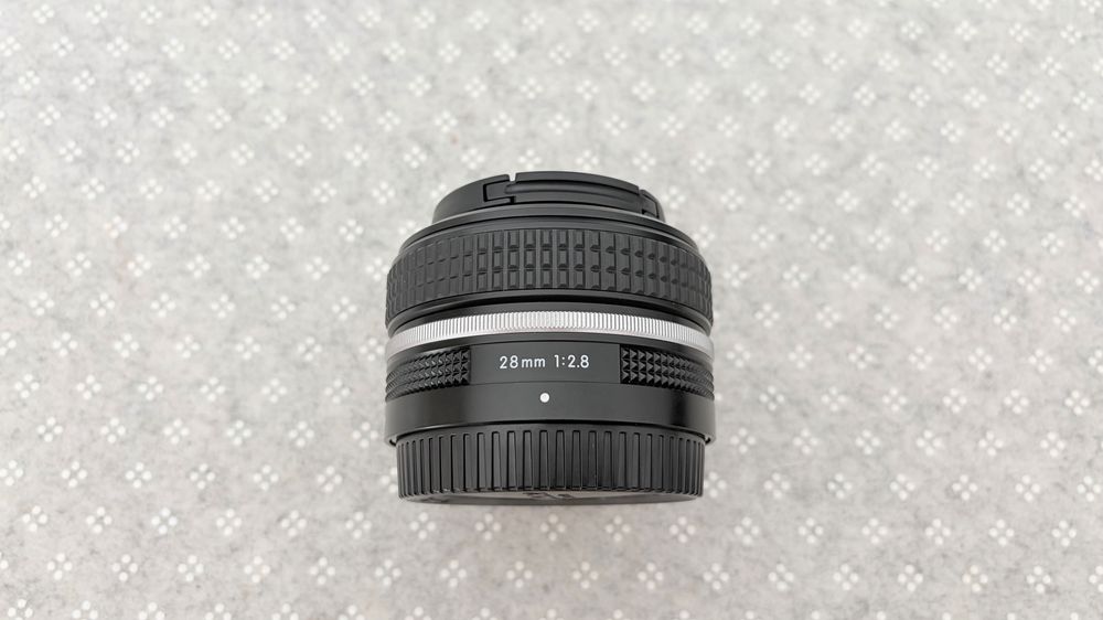 Nikon Zfc - 28mm f2.8 Kit + Viltrox 13mm f1.4 + accesorii