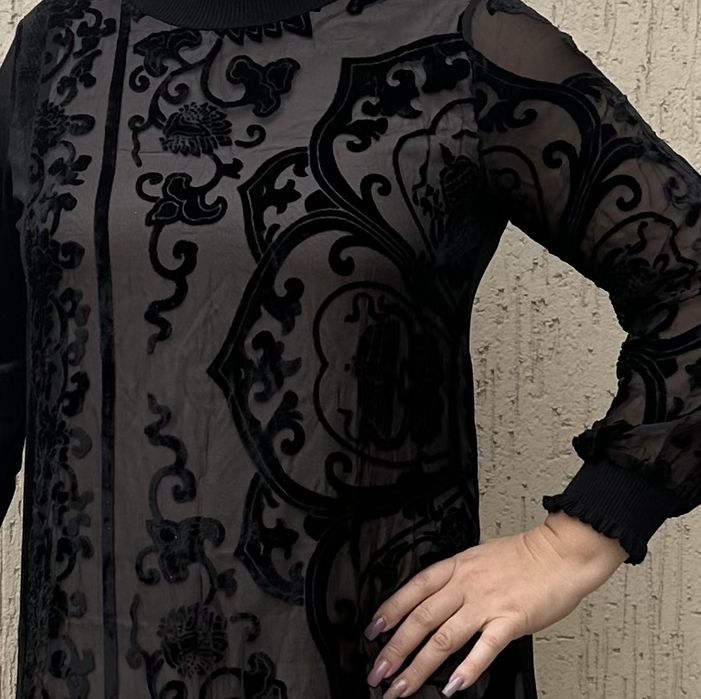 Велюровое платье