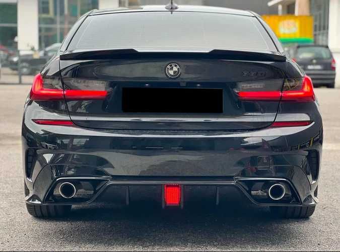 Difuzor LED cu Splitere Bara M BMW G20 G21, Evacuari Duble, 340 style