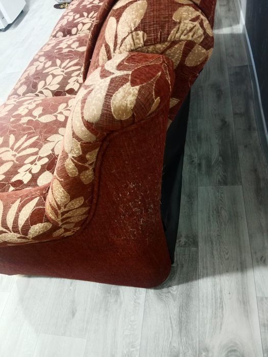 Продам диван и кресла