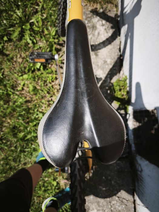 Bicicleta pentru copii 9-13 ani