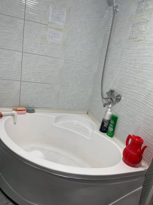 Qarshi shahar markazidan ijaraga uy beriladi faqat oilaga!