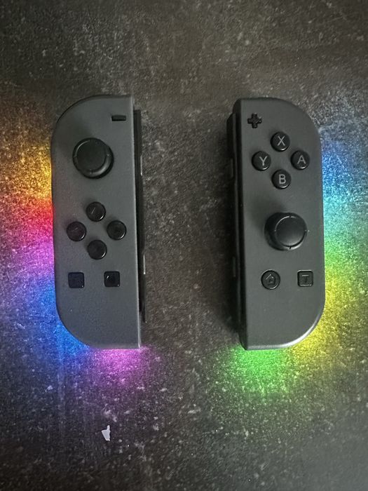 JoyCon / Controller Nintendo Switch cu RGB defect