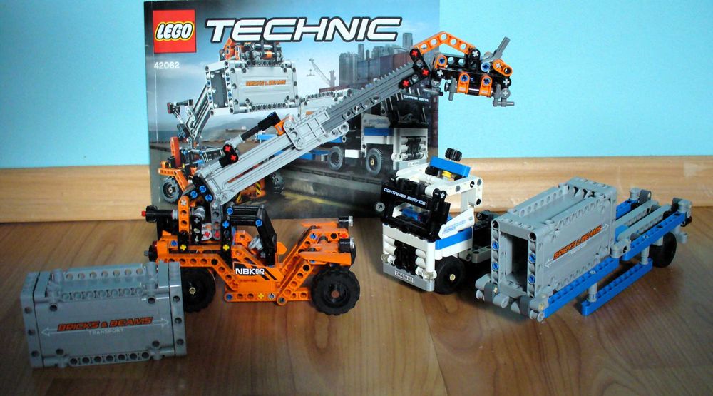 LEGO Technic 42064 Ocean Explorer и 42062 Контейнерен терминал модели 2 в 1