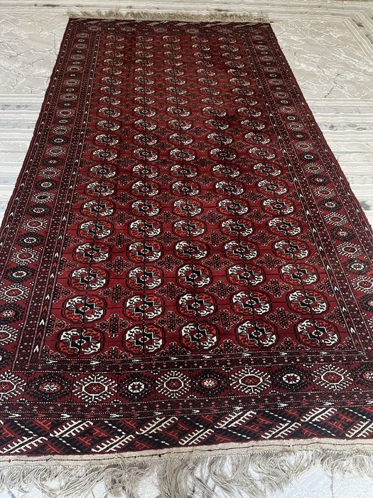 Туркменский ковер