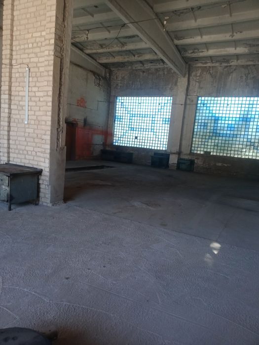 Сдается в аренду бокс.