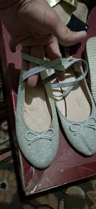 Продам обуви на девочку. Бренд ЗАРА.