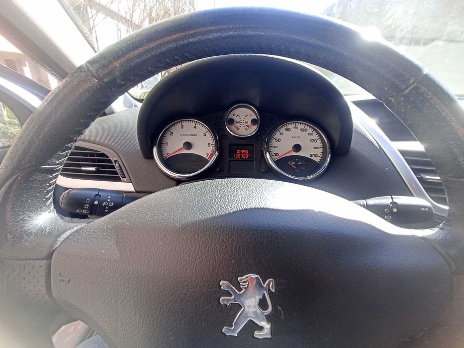 Peugeot 207 (2008 г., 1,4 л, бензин, 139700 км, ръчна кутия) в гр.Добрич.