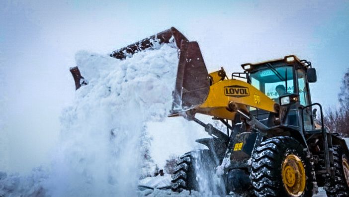 Китайцы камазы вывоз снега погрузчик уборка снега очистка снега