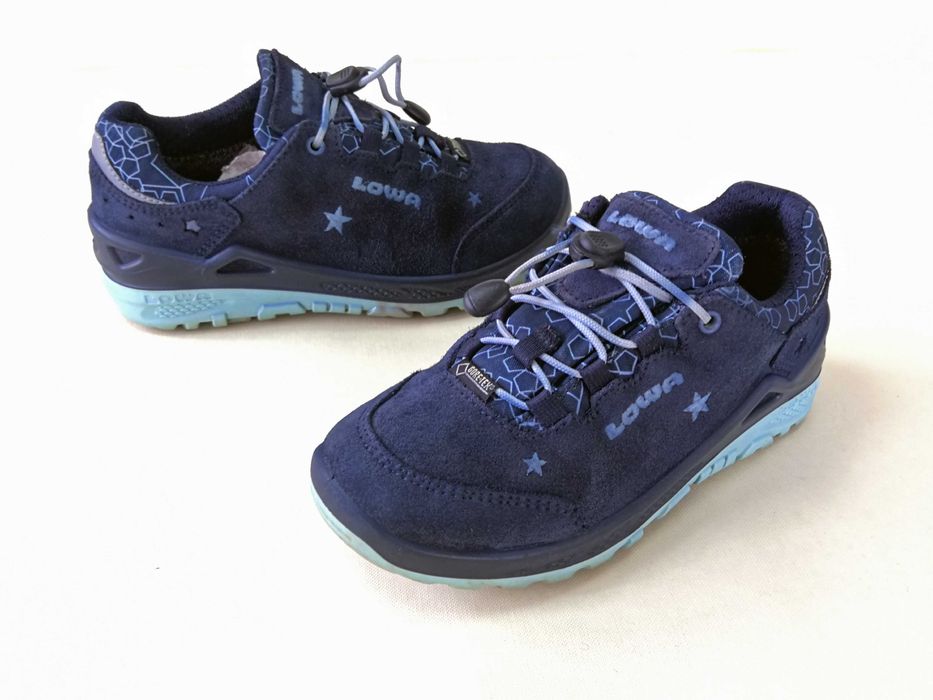 Bocanci ghete munte copii  30 31 LOWA - GORETEX IMPERMEABILI  EX++