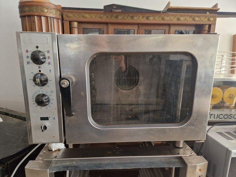 Cuptor convectie electric, restaurant sau patiserie,  la.380v