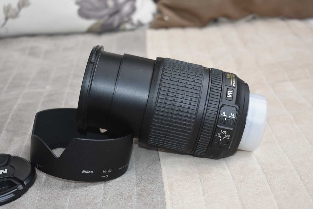 Obiectiv Nikon 18-105 impecabil