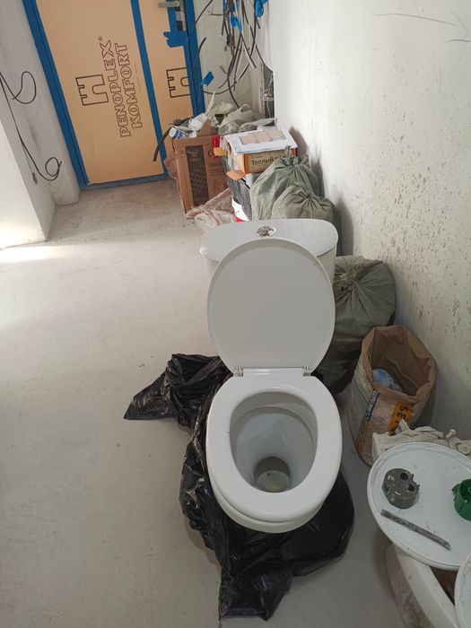 Унитаз в хорошем состоянии