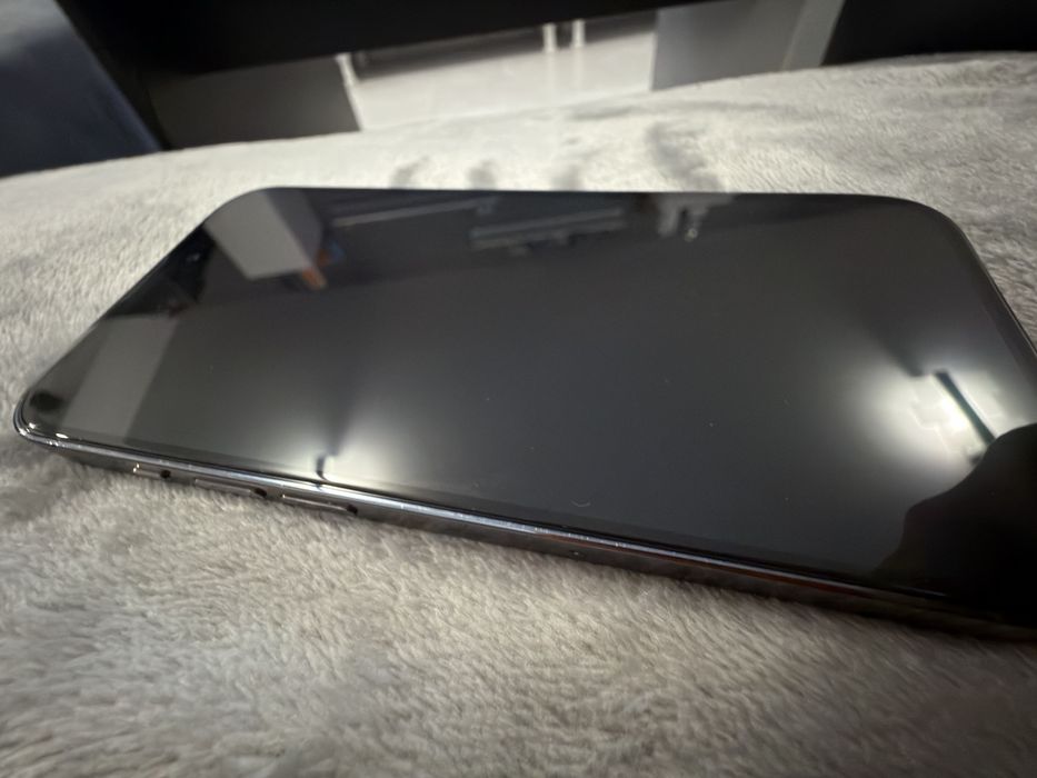 İphone 14pro purple + iwatch 7 starlight