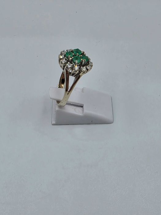 Inel de Aur 18K cu design modern