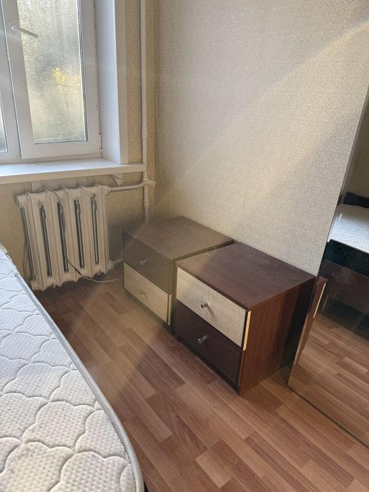 Продам спальный гарнитур