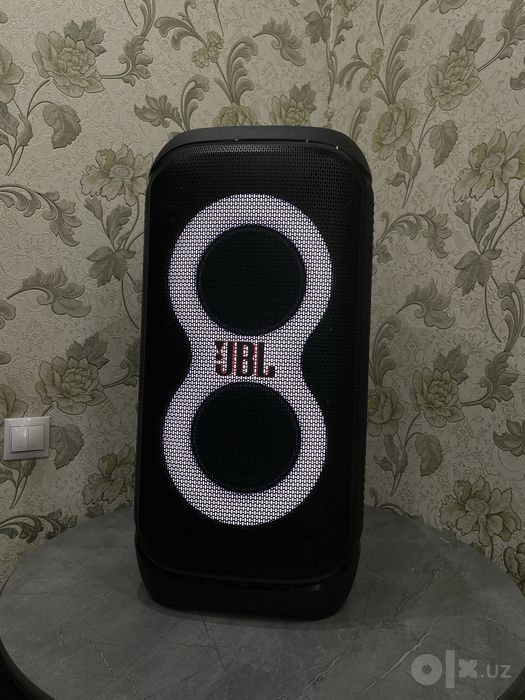 Jbl party box 320