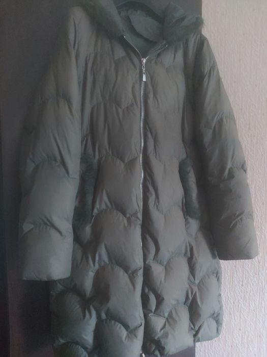 Продам теплый пуховик