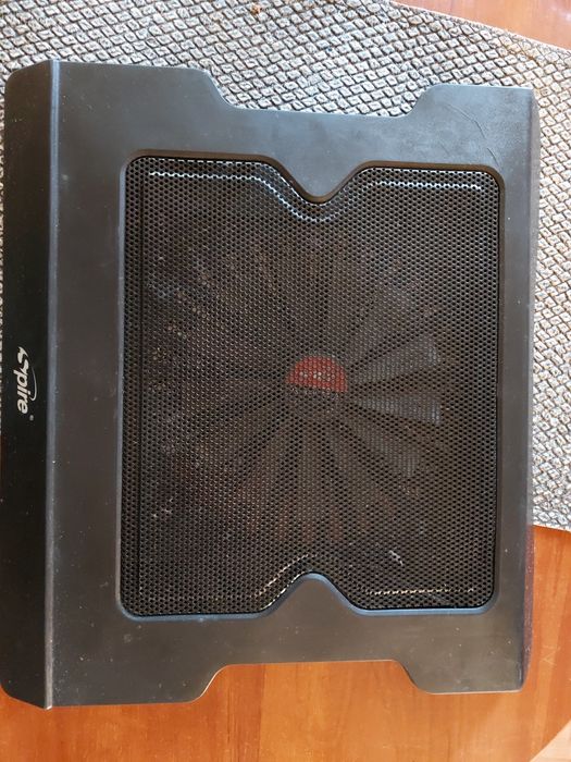 Охладители за лаптоп перфектно състояние