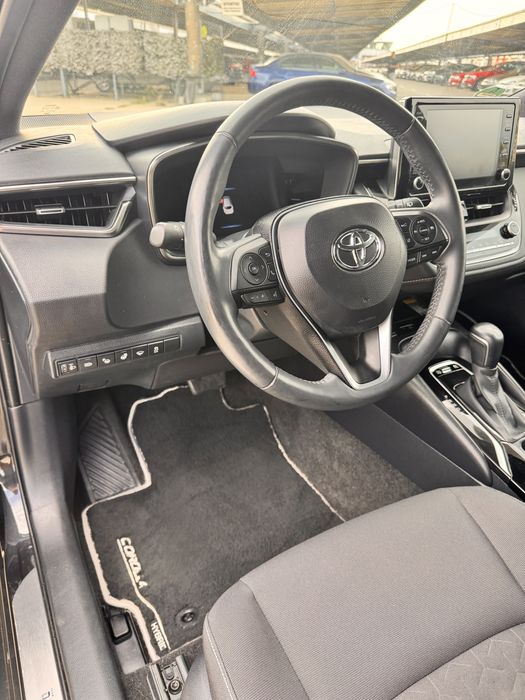 Toyota corolla 1.8 beziba hibrid