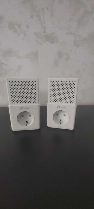 Powerline адаптер TP-Link AV1000