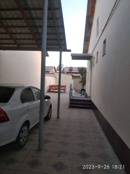 Уй намунали катеж сотилади