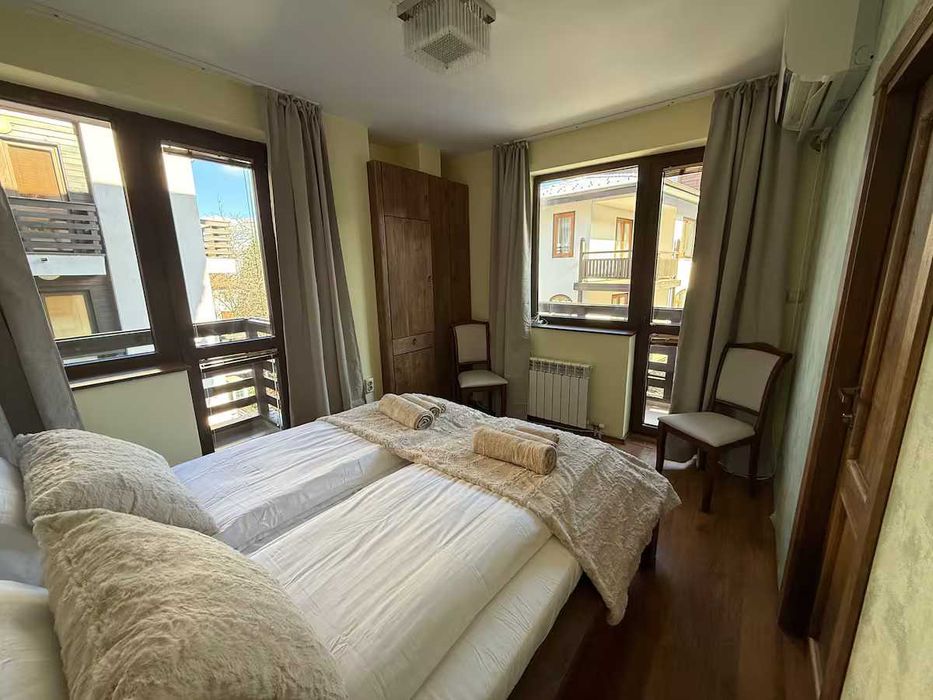 Тристаен апартамент под наем на 100 метра от ски лифта в Банско