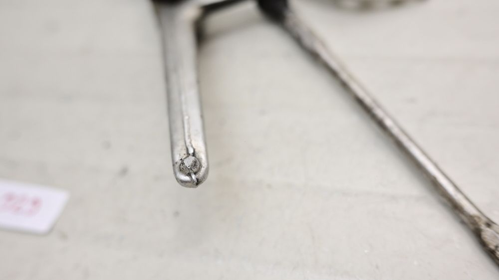 Suport Scarita Fata Stanga Cu Pedala Schimbator Honda CBR 929 2000 -