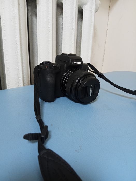 Камера Canon EOS M50