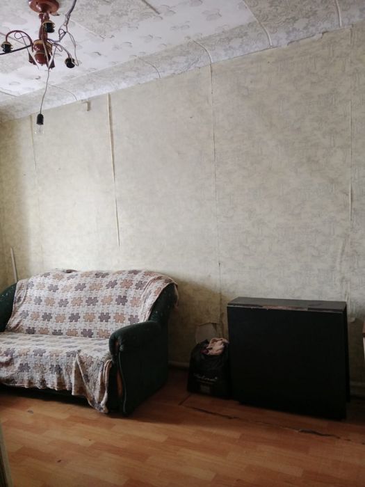 ……………………………………………..