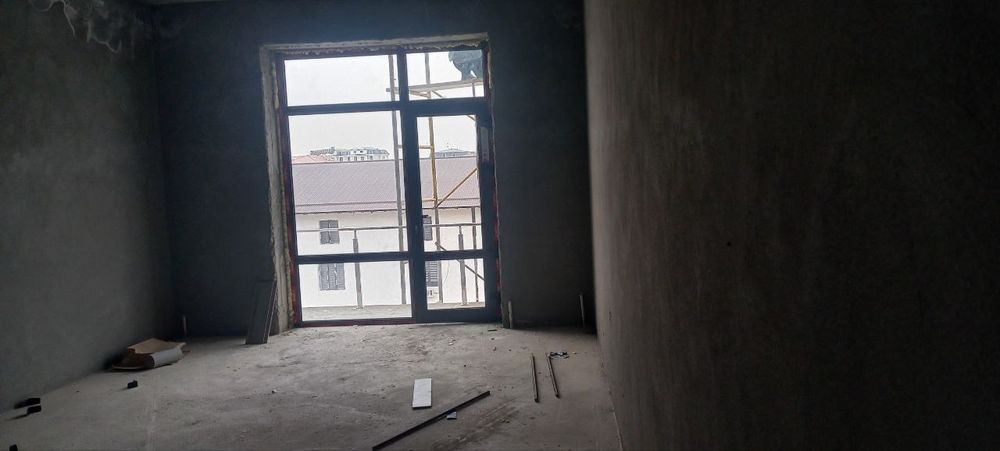 Qarshi shahar 1-mkr "OQSAROY TMJ"