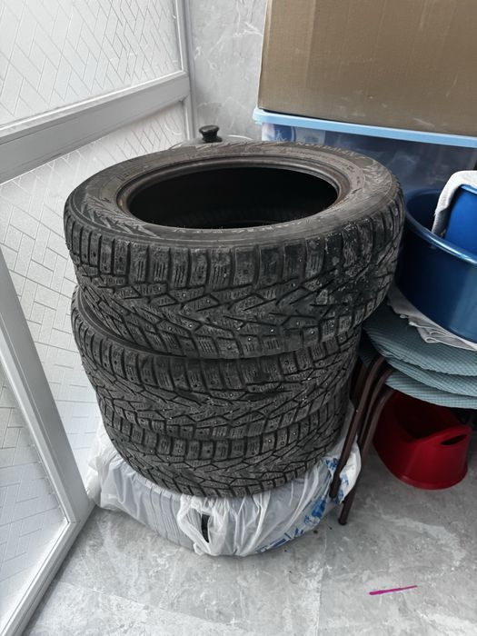 Продам шины зима