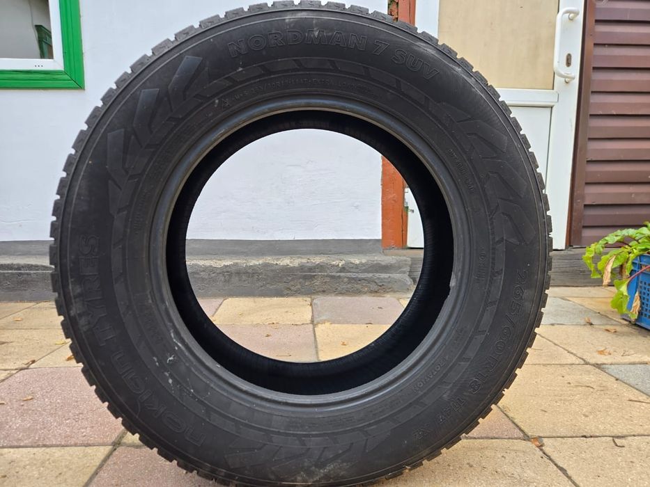 Продам автошины зимние