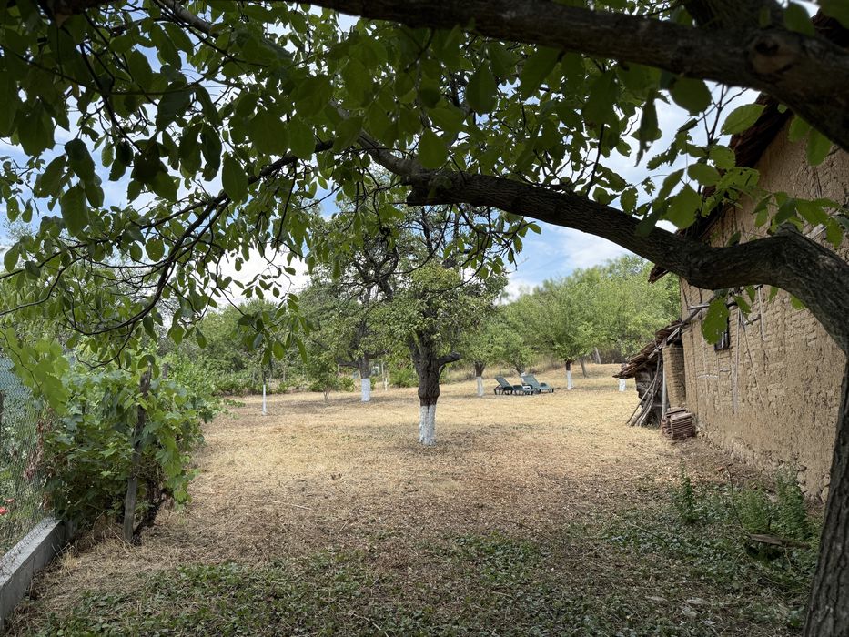 Продавам къща, с. Усойка