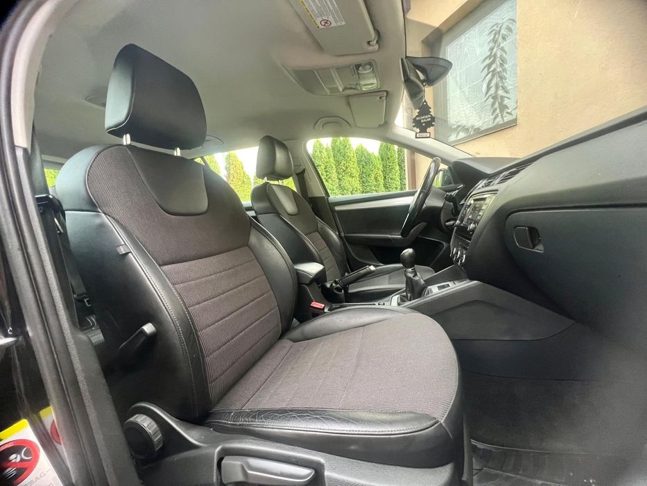 Skoda Octavia Elegance 1.6 TDI*Piele *Dublu clima*Senzori*Tempomat*